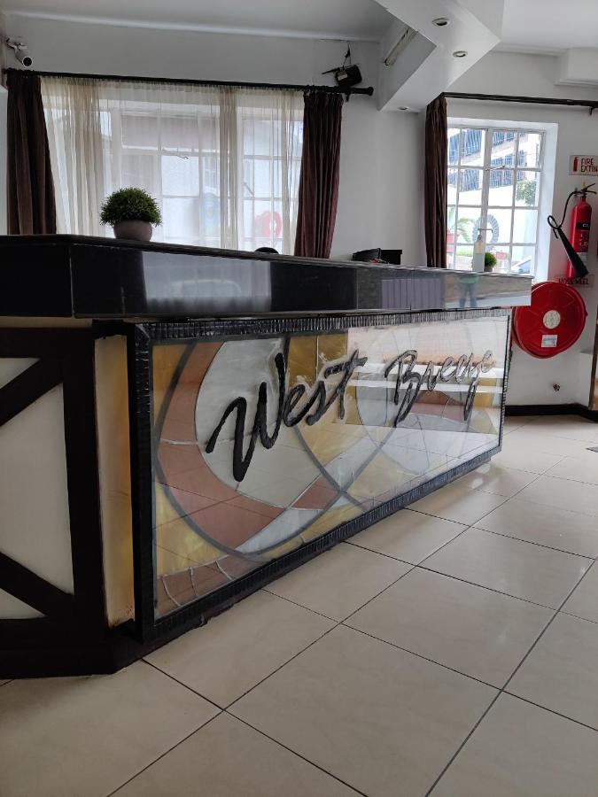 Cozy Nest Westbreeze Upperhill C6 Bed & Breakfast Найроби Екстериор снимка