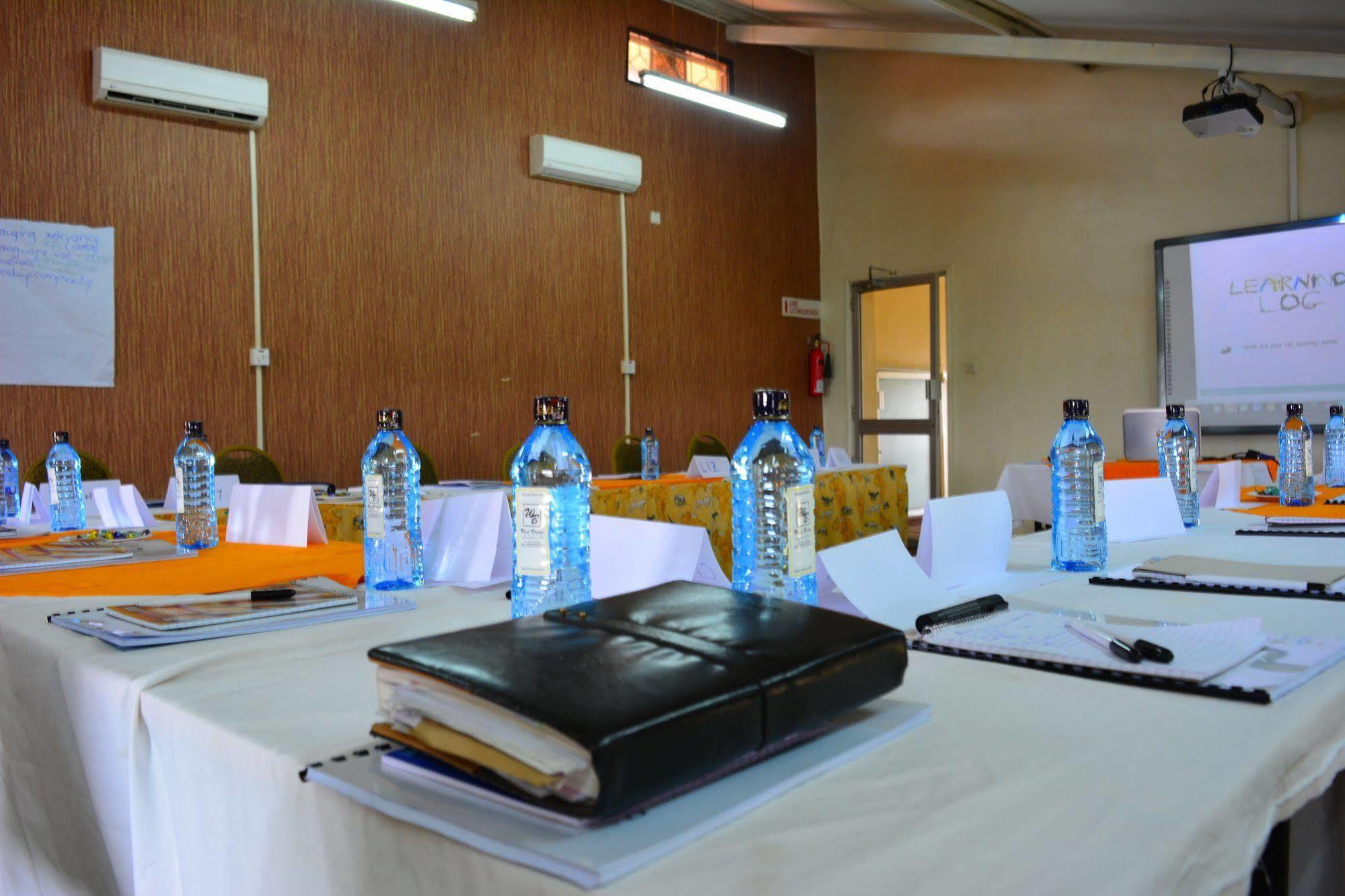Cozy Nest Westbreeze Upperhill C6 Bed & Breakfast Найроби Екстериор снимка